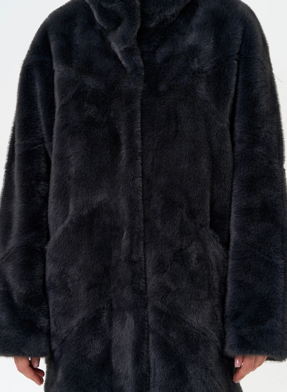 Женская шуба из эко меха с воротником стойкой
