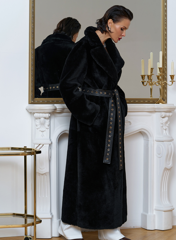 Женская натуральная дубленка с двойным поясом